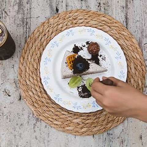 10-Pack Hand-Woven Water Hyacinth Placemats (13" Round)