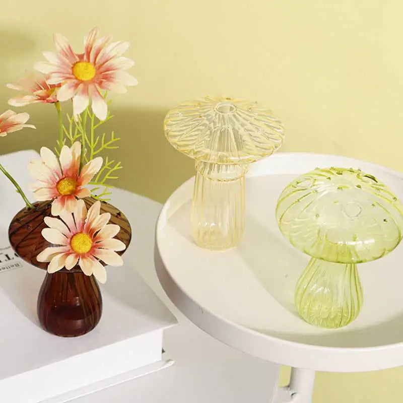 GlowMushroom Hydroponic Vase – Colorful Glass Aromatherapy Art Piece