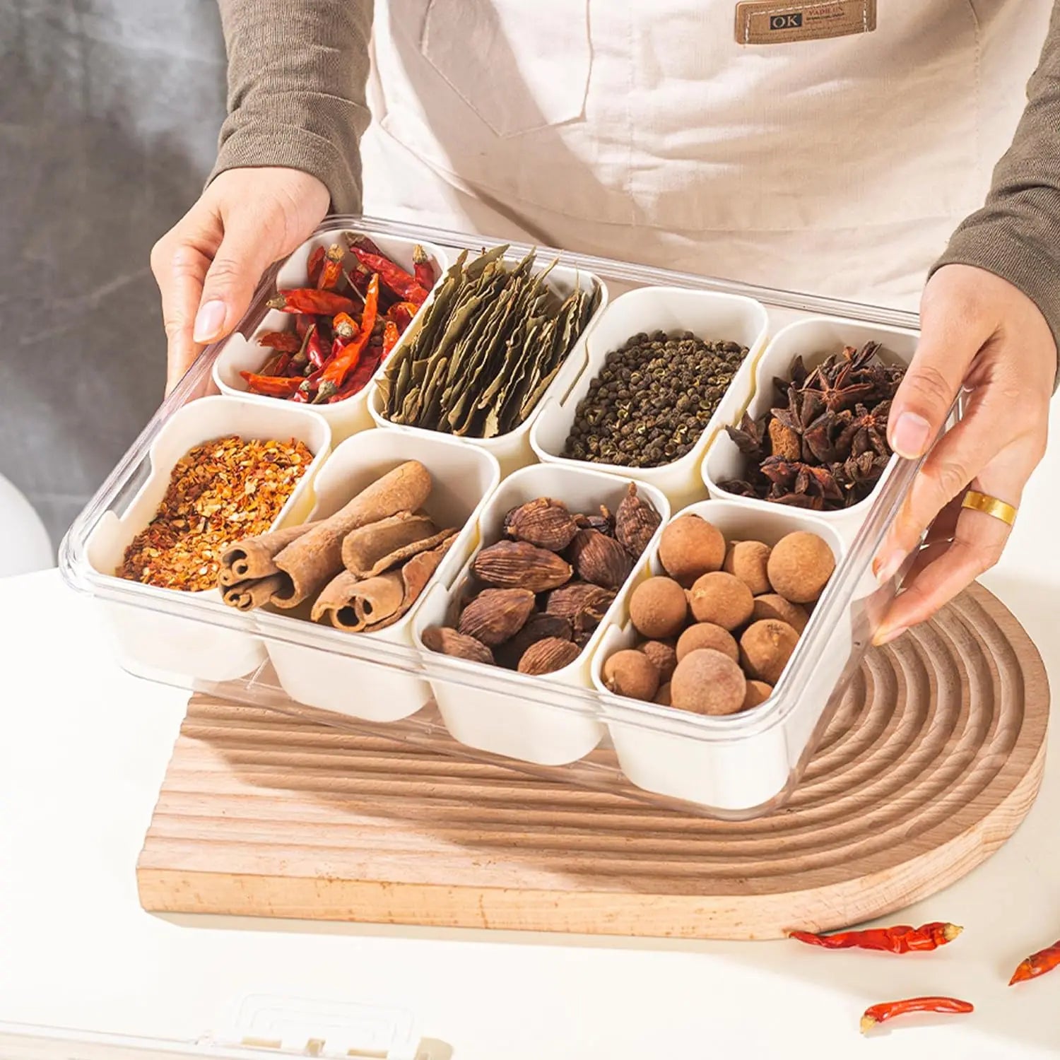 SnackMaster 8-Grid Serving Tray — Portable Food Storage & Seasoning Separator Box